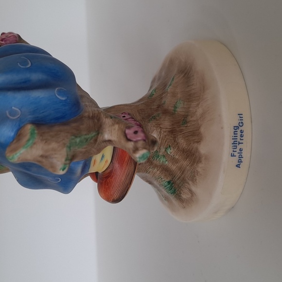 Goebel Hummel Apple Tree Girl Figurine | Sitting in a tree with bird | 6" - Picture 5 of 8